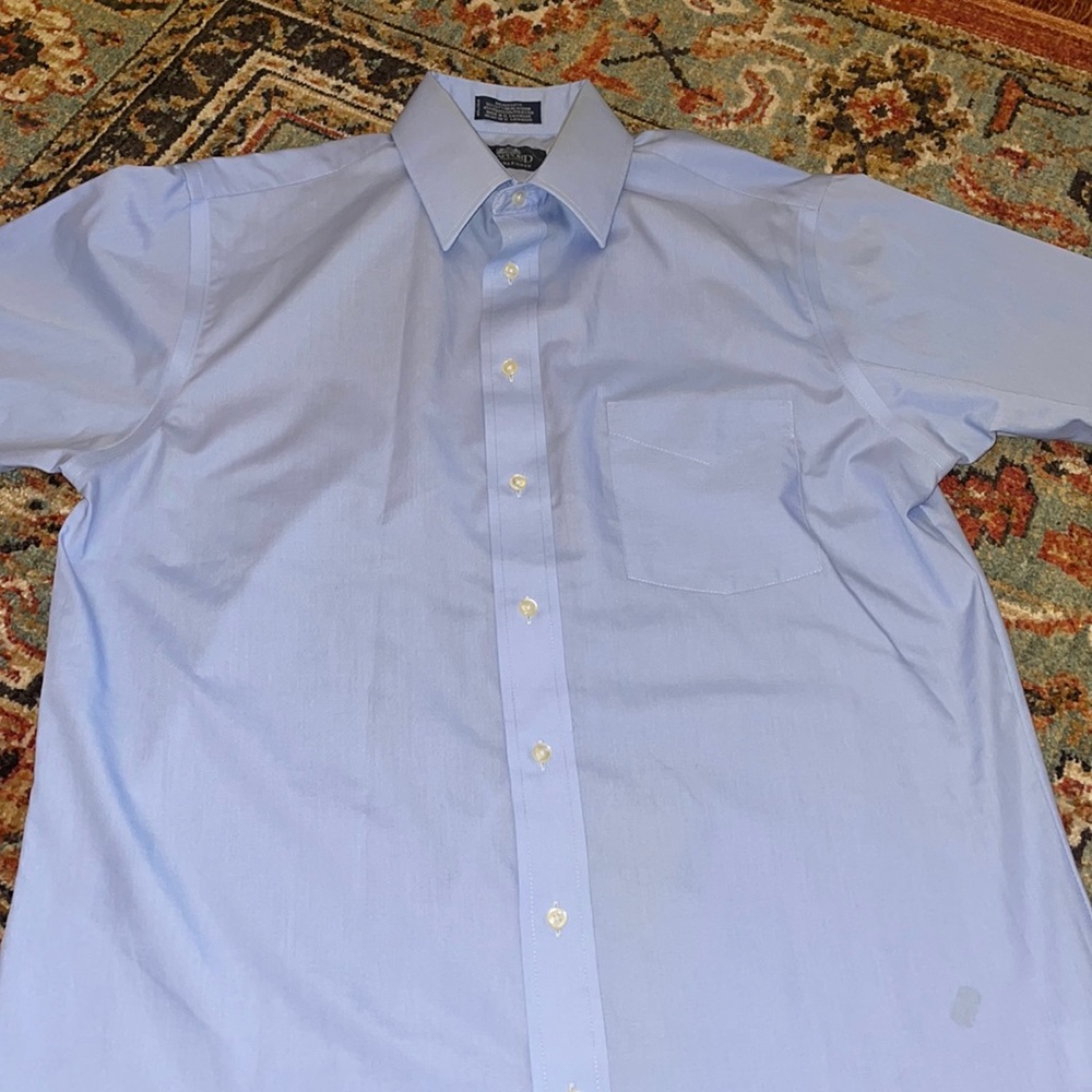Men’s Wrinkle Free Shirt. Free when bundled.